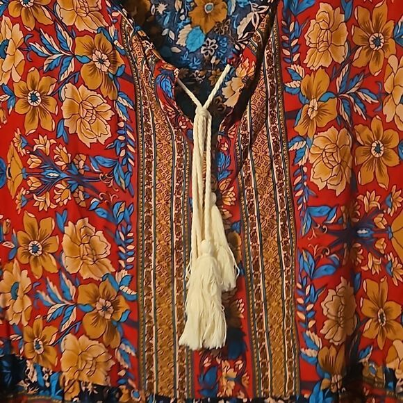 Sason Curve Floral Blouse Blue & Red Size 3XL - Picture 3 of 7